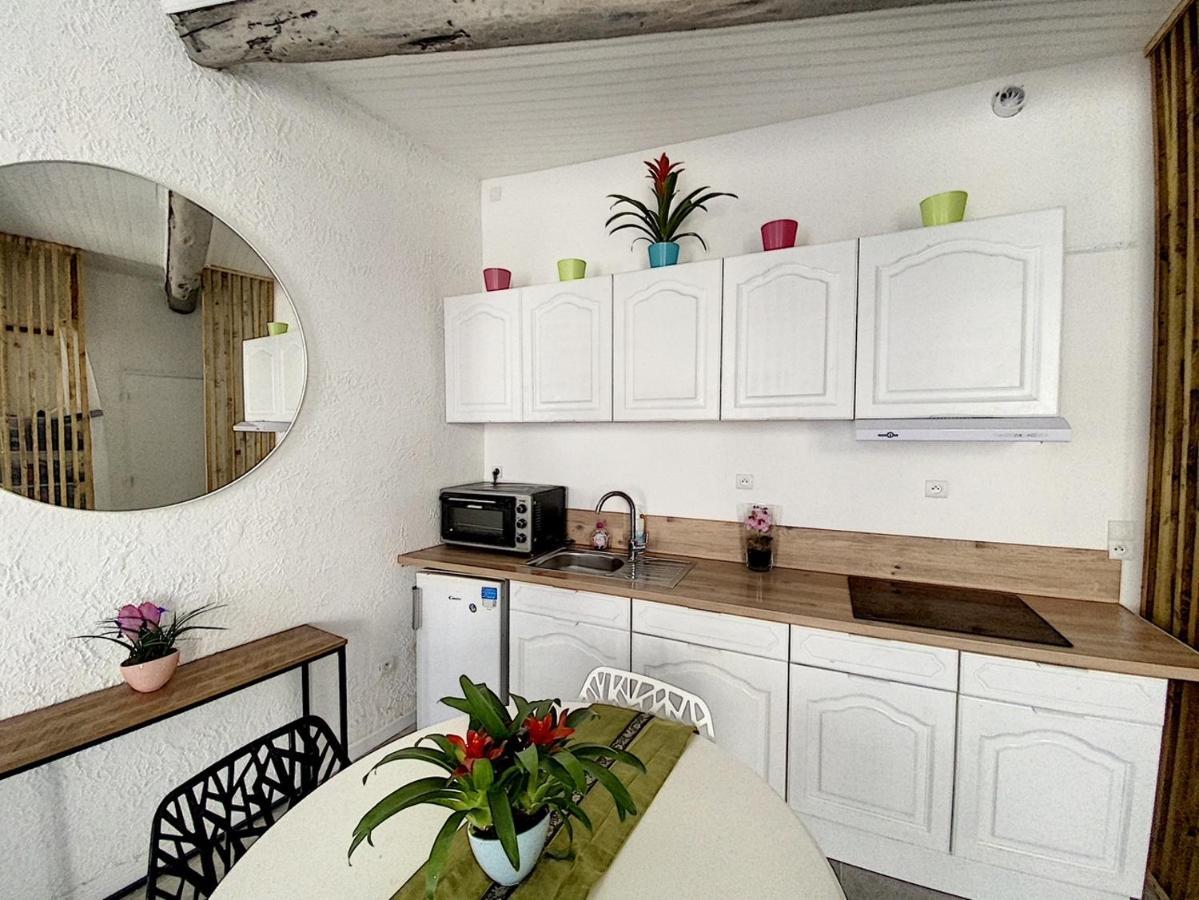 Le Saint Val, Appartement 3 Pieces Clim Poussan Exteriör bild
